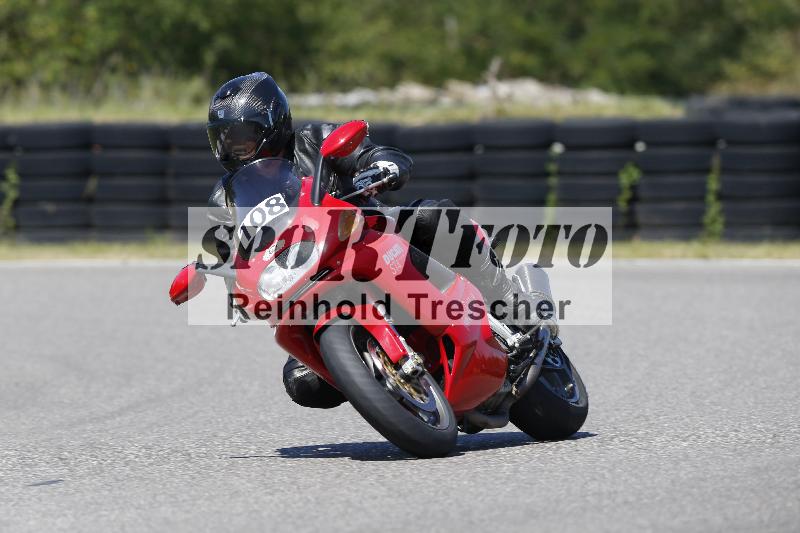 Archiv-2025/48 25.08.2025 Cornu Master School ADR/blau-bleu/108